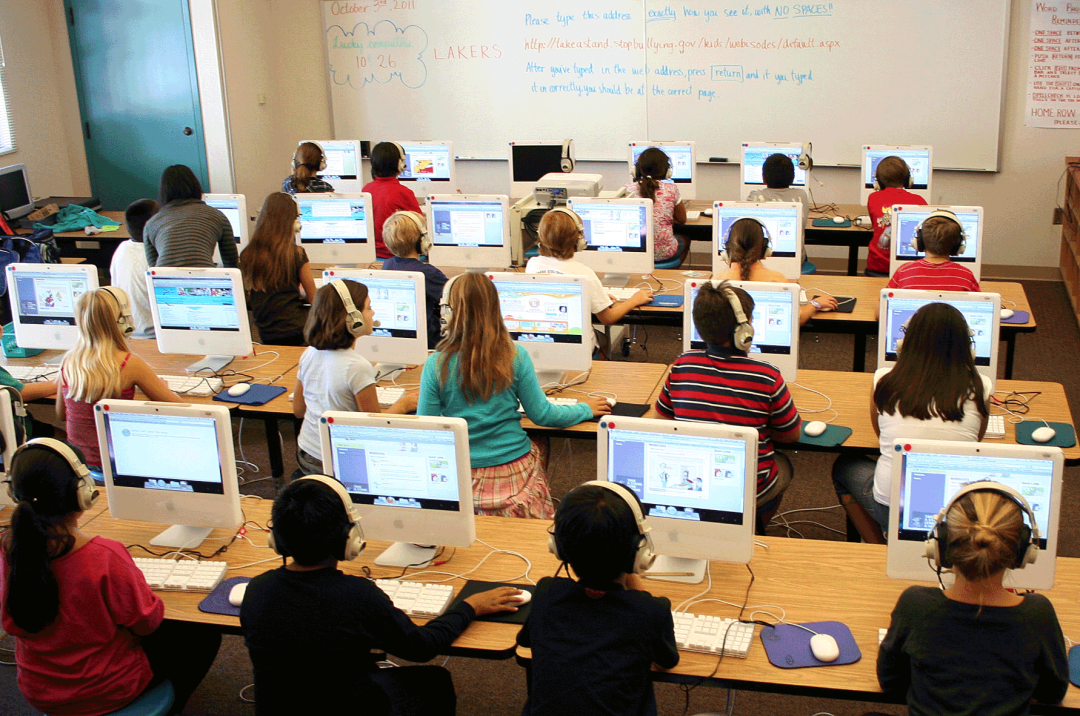 Proposal Argument Essay Topics Essays On Importance Of Computers In School Education Graduating From High School Essay also Sample Of Research Essay Paper Essay On Importance Of Computers In School Education What Is Business Ethics Essay